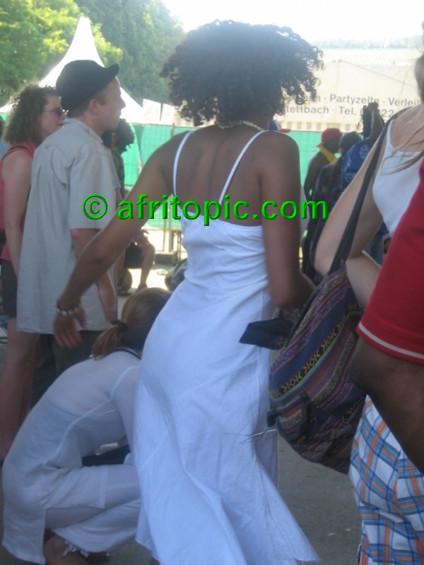 ../Images/AfricaFestival-28-29May05 139.jpg